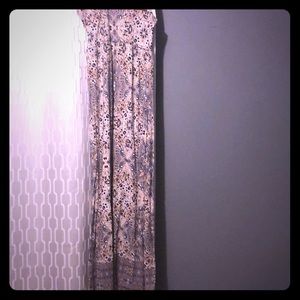 Old Navy Paisley Patterned skirt